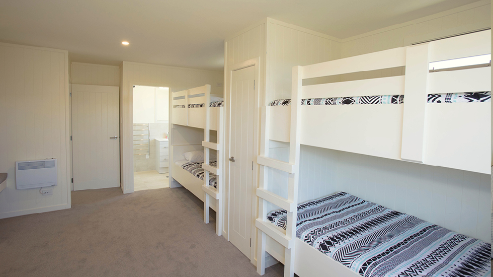 LPB Testimonial Erebus Place Tekapo18 - bedroom